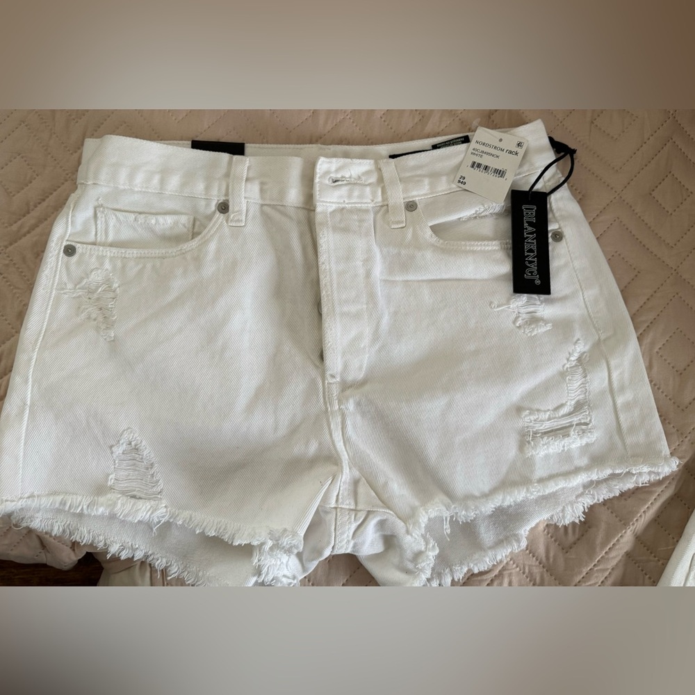 NEW Blank NYC white denim shorts